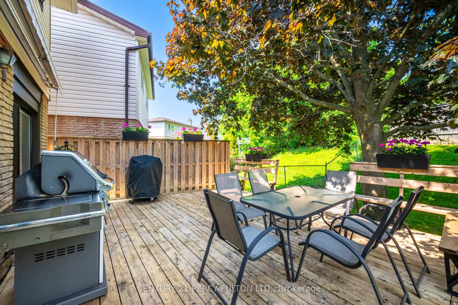 Photo 35 of 541 Creekview Circle, Pickering, West Shore — HOMEH