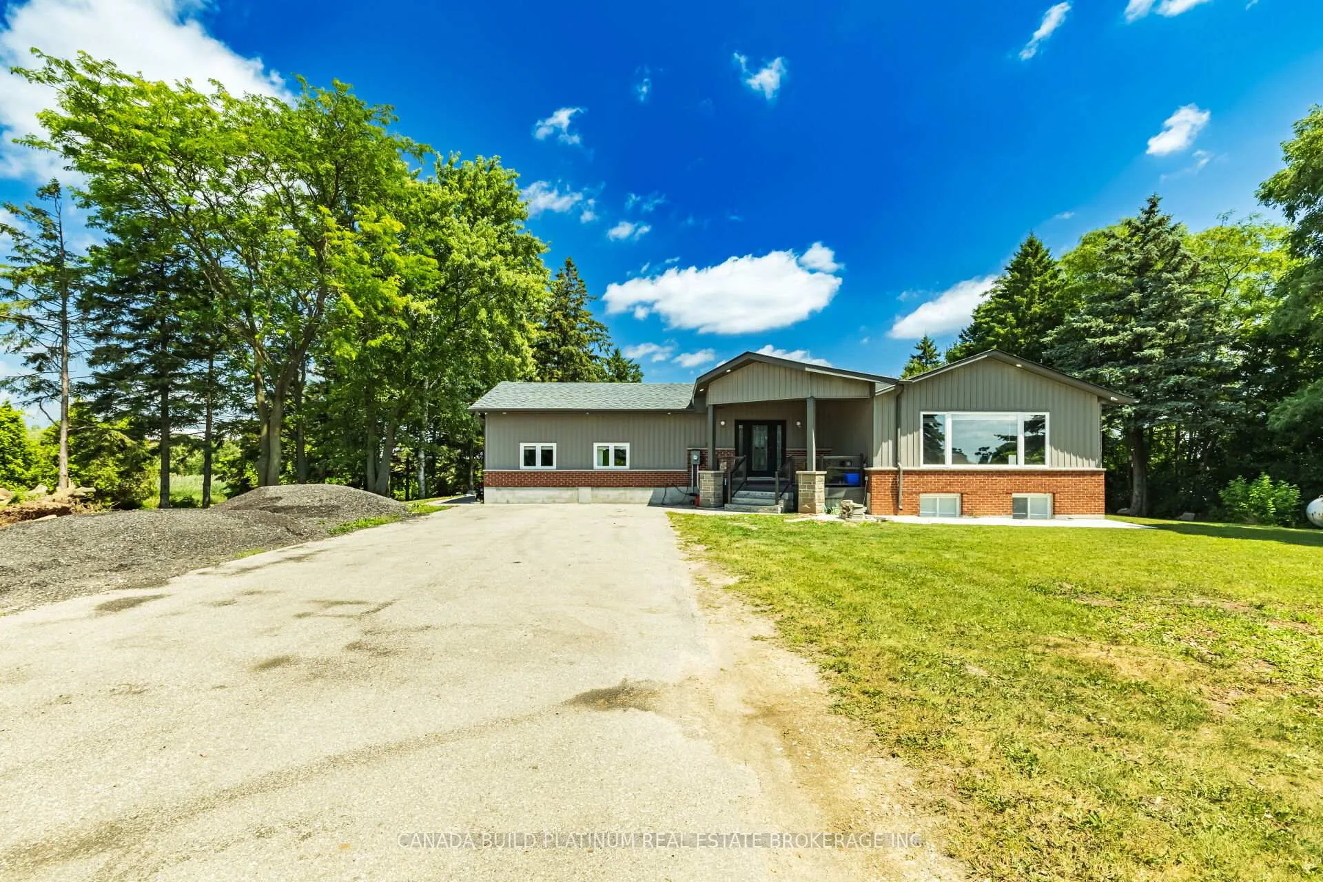 Photo 1 of 4119 Highway 6 Road, Puslinch, Puslinch Lake Settlement Areas — HOMEH