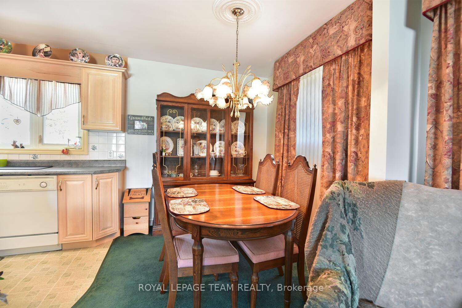 Photo 8 of 899 Linda Place, Prescott — HOMEH