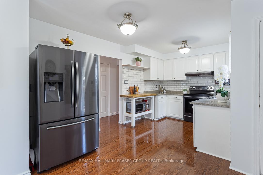Photo 12 of 756 Hillcrest Road, Pickering, West Shore — HOMEH
