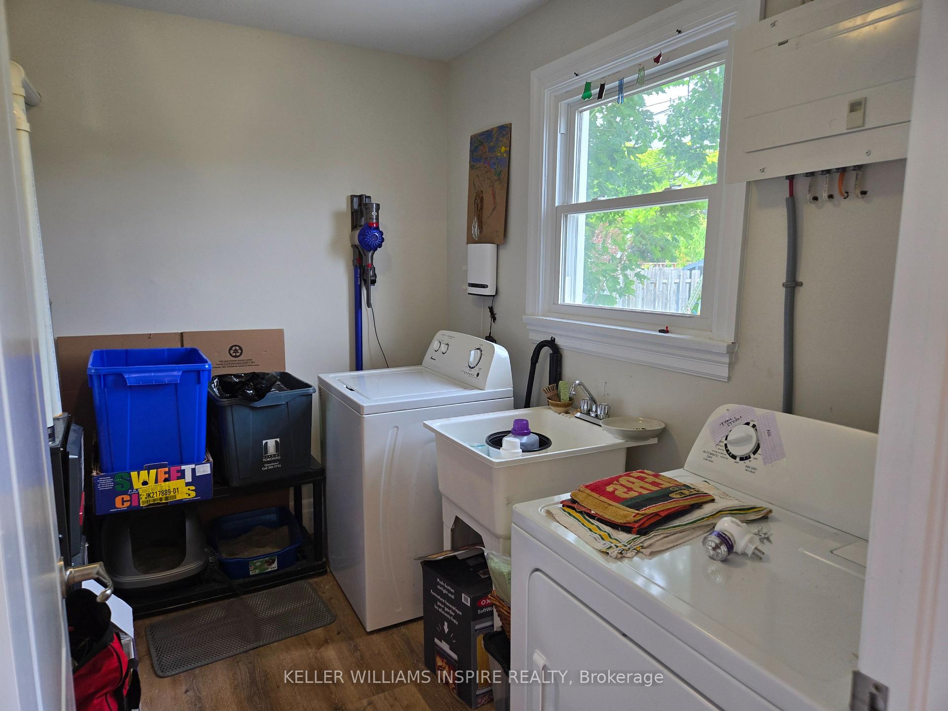 Photo 9 of 2 Diver Belt Drive, Prince Edward County, Picton — HOMEH
