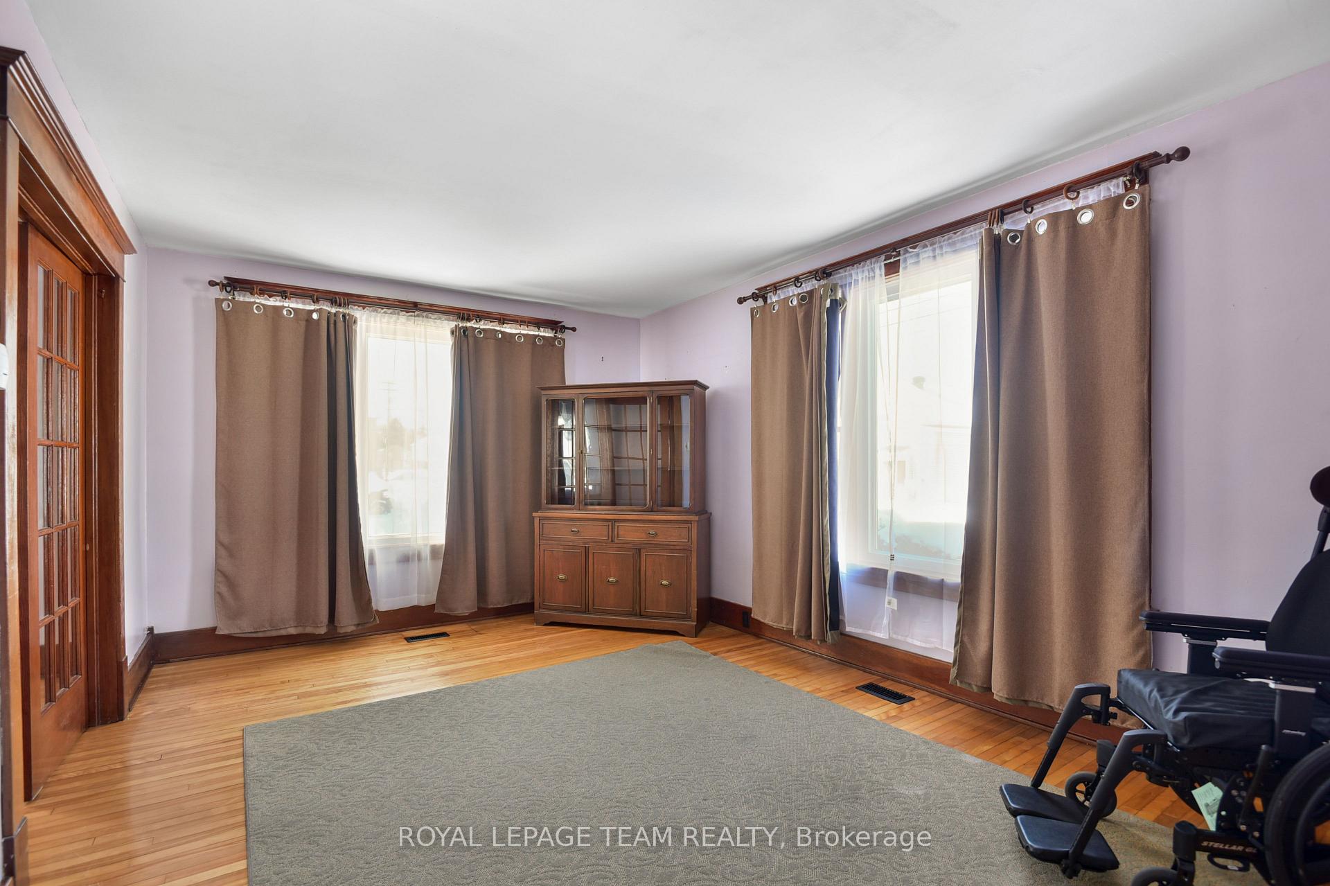 Photo 15 of 151 Wood Street E, Prescott — HOMEH