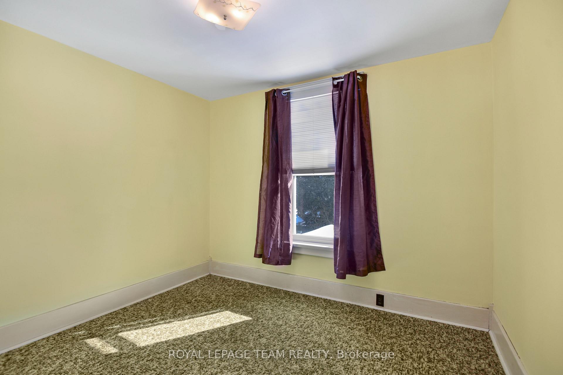 Photo 23 of 151 Wood Street E, Prescott — HOMEH