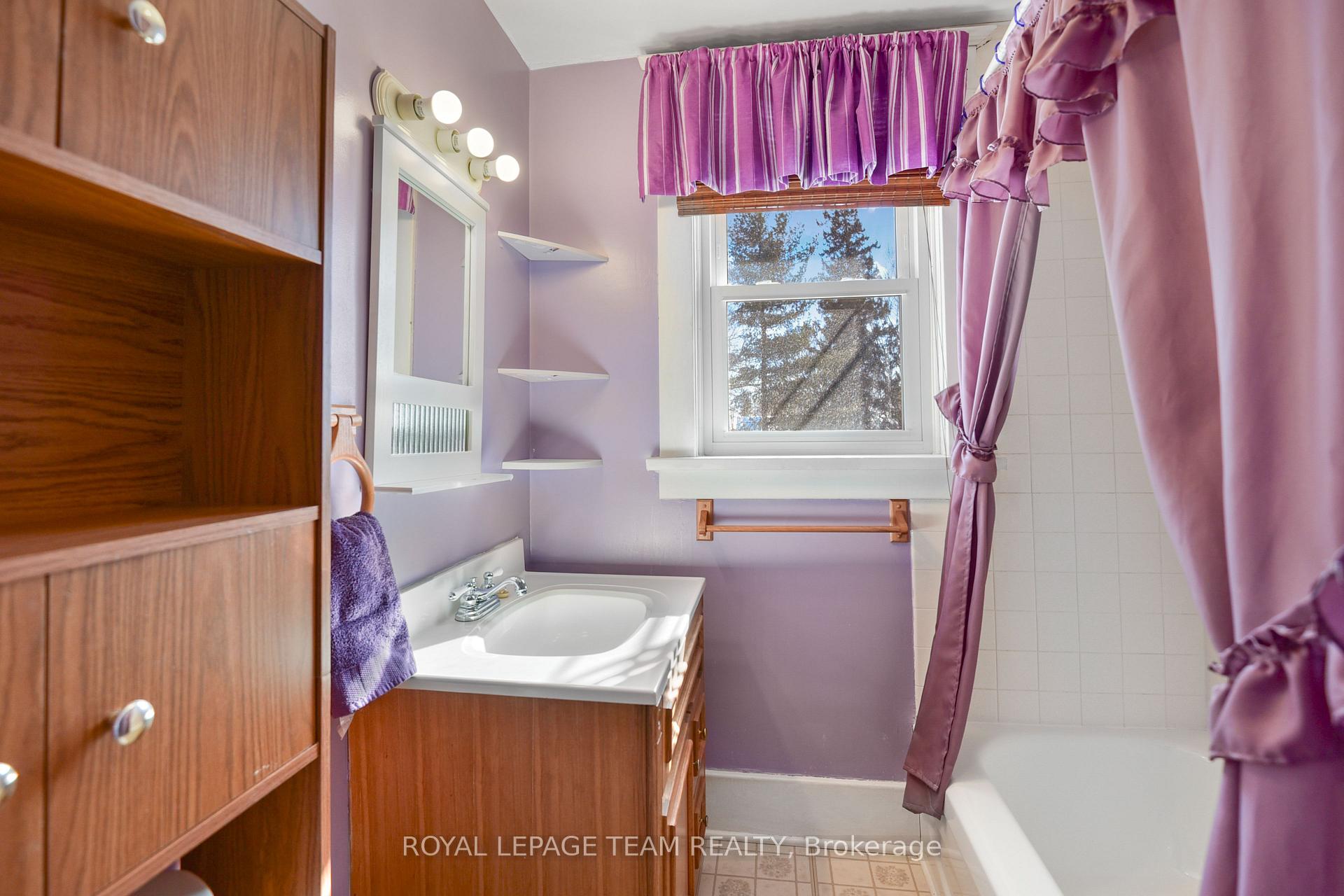 Photo 26 of 151 Wood Street E, Prescott — HOMEH