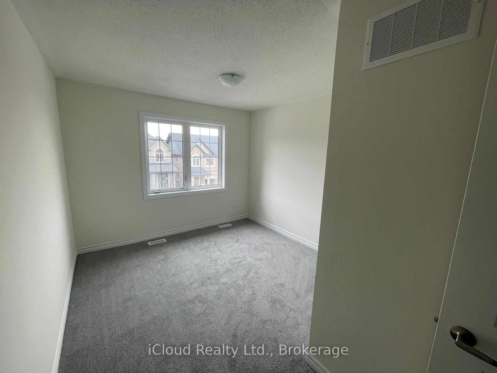 Photo 9 of 2507 Athena Path, Pickering, Rural Pickering — HOMEH