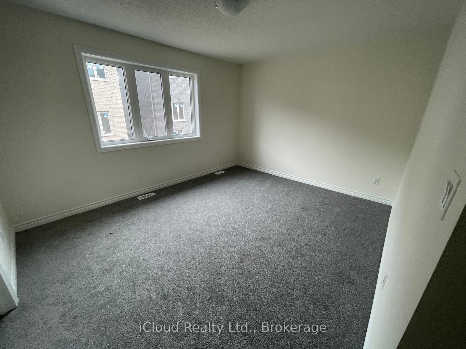 Photo 6 of 2501 Athena Path, Pickering, Rural Pickering — HOMEH