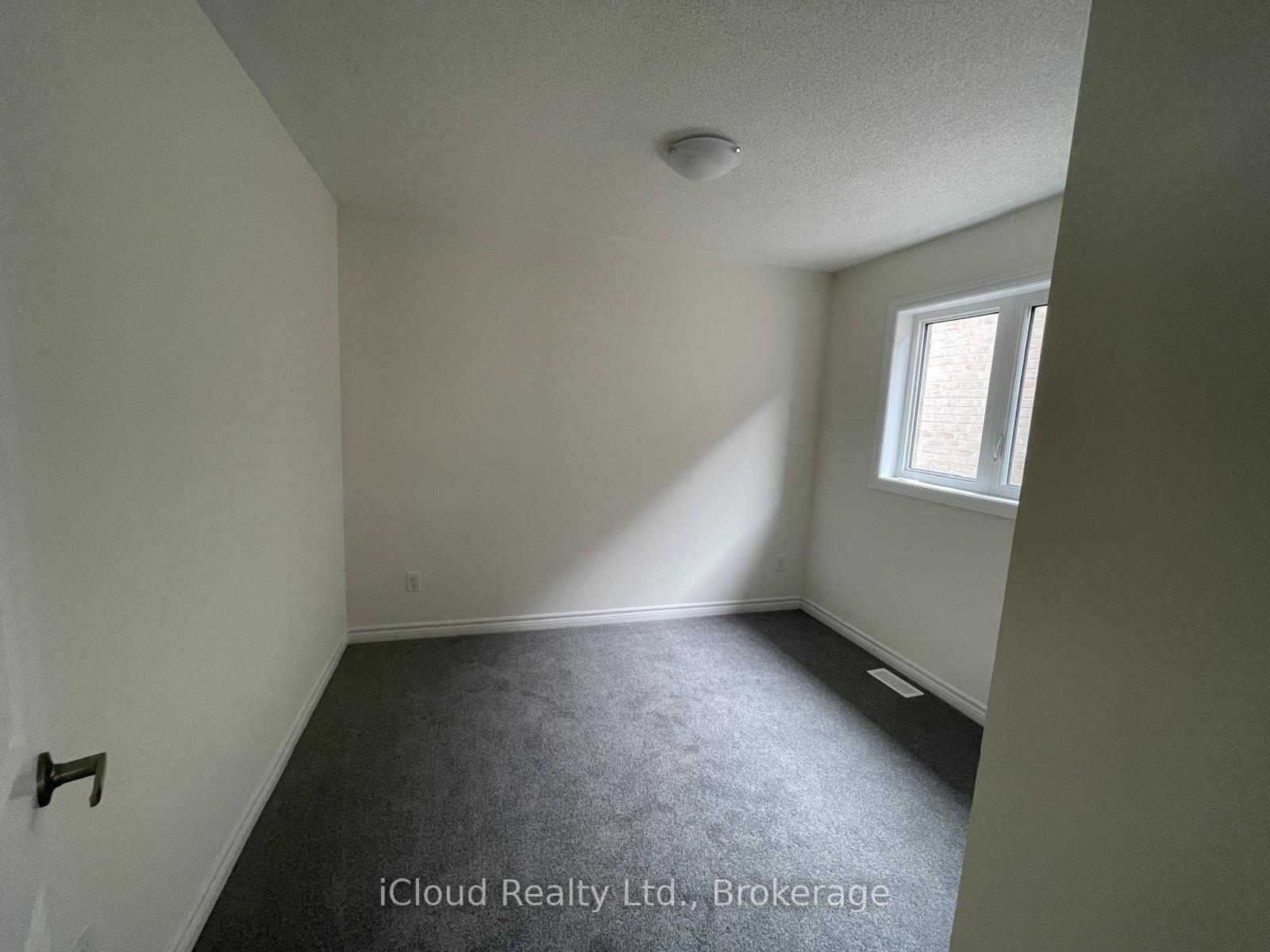 Photo 7 of 2501 Athena Path, Pickering, Rural Pickering — HOMEH