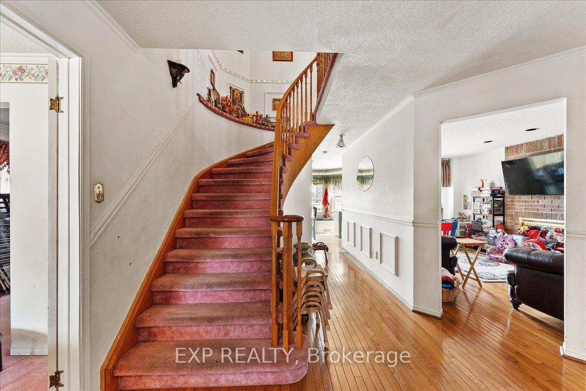 Photo 22 of 1734 Broadoak Crescent, Pickering, Amberlea — HOMEH