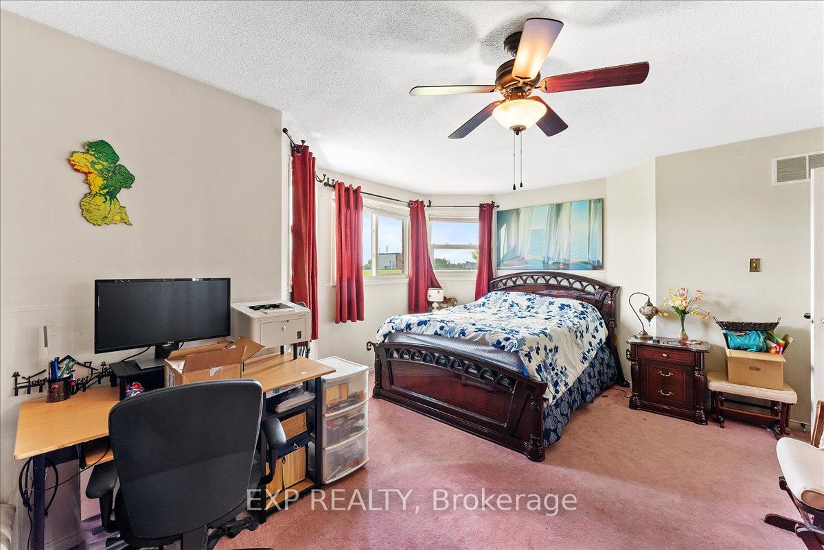 Photo 24 of 1734 Broadoak Crescent, Pickering, Amberlea — HOMEH