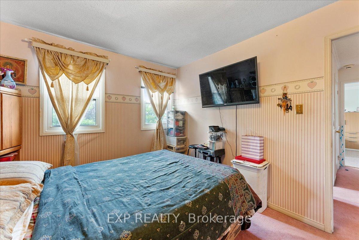 Photo 29 of 1734 Broadoak Crescent, Pickering, Amberlea — HOMEH