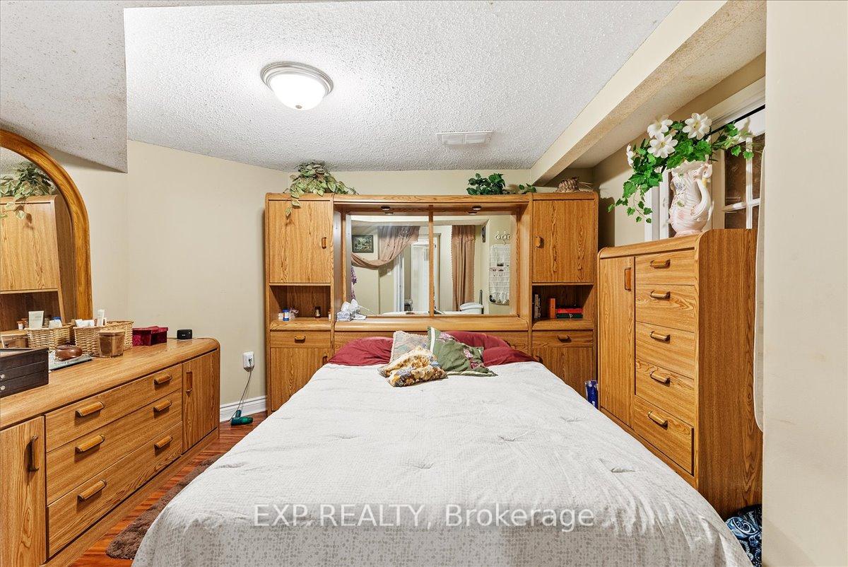 Photo 39 of 1734 Broadoak Crescent, Pickering, Amberlea — HOMEH
