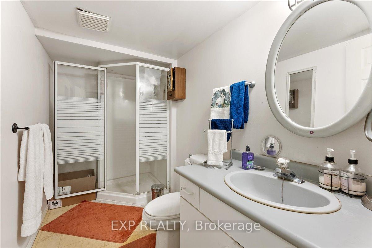 Photo 40 of 1734 Broadoak Crescent, Pickering, Amberlea — HOMEH