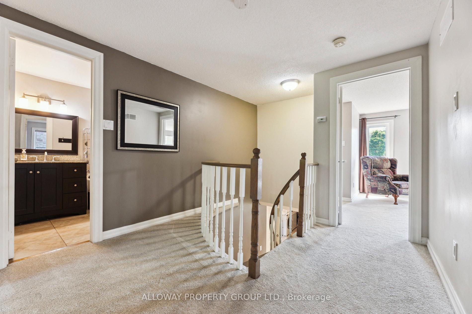Photo 27 of 1619 Deerbrook Drive, Pickering, Liverpool — HOMEH