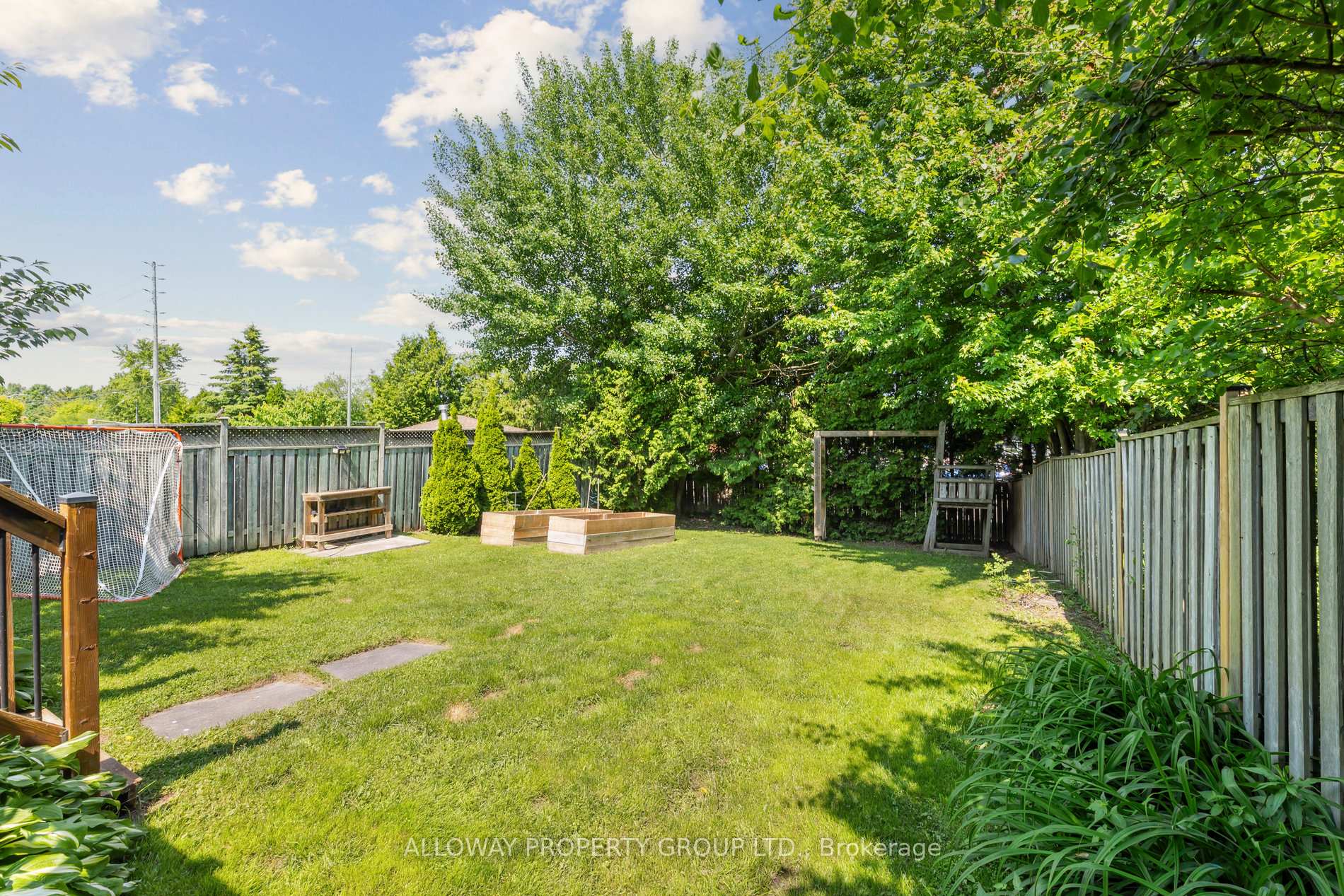 Photo 30 of 1619 Deerbrook Drive, Pickering, Liverpool — HOMEH