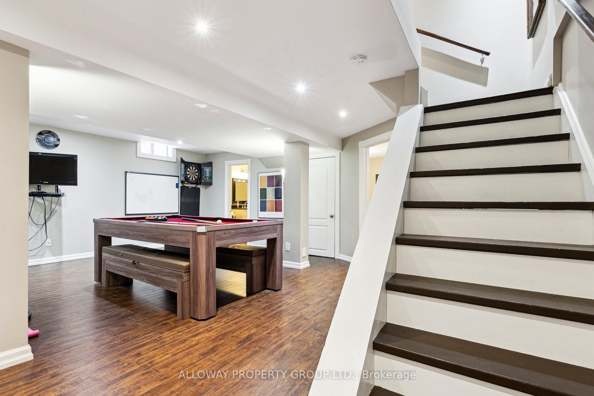 Photo 32 of 1619 Deerbrook Drive, Pickering, Liverpool — HOMEH
