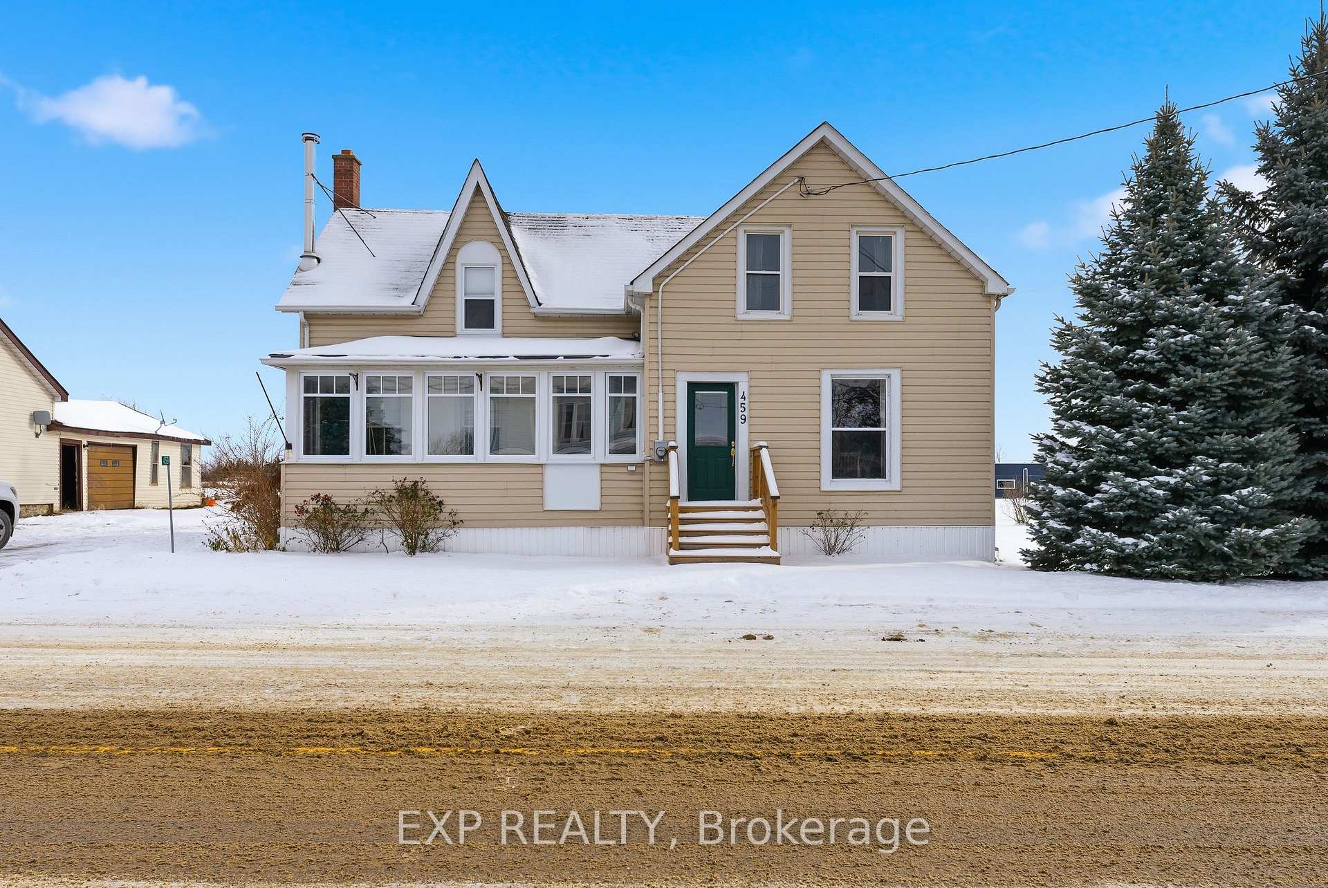 Photo 1 of 459 County Road 19, Prince Edward County, Ameliasburg Ward — HOMEH