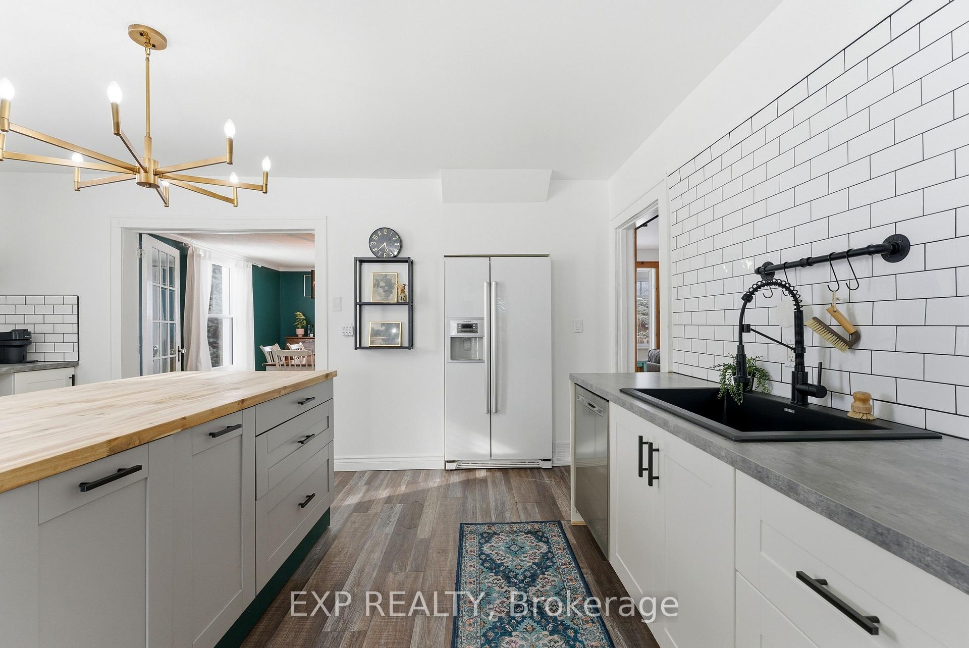 Photo 14 of 459 County Road 19, Prince Edward County, Ameliasburg Ward — HOMEH
