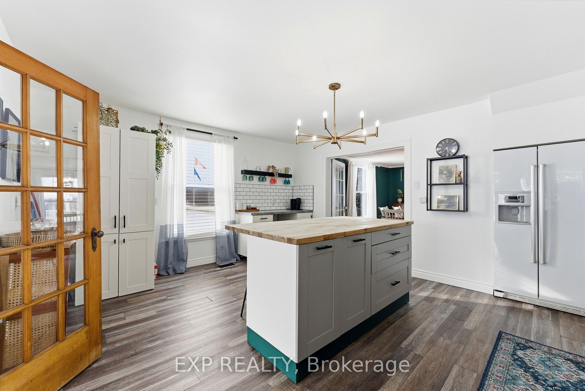Photo 15 of 459 County Road 19, Prince Edward County, Ameliasburg Ward — HOMEH