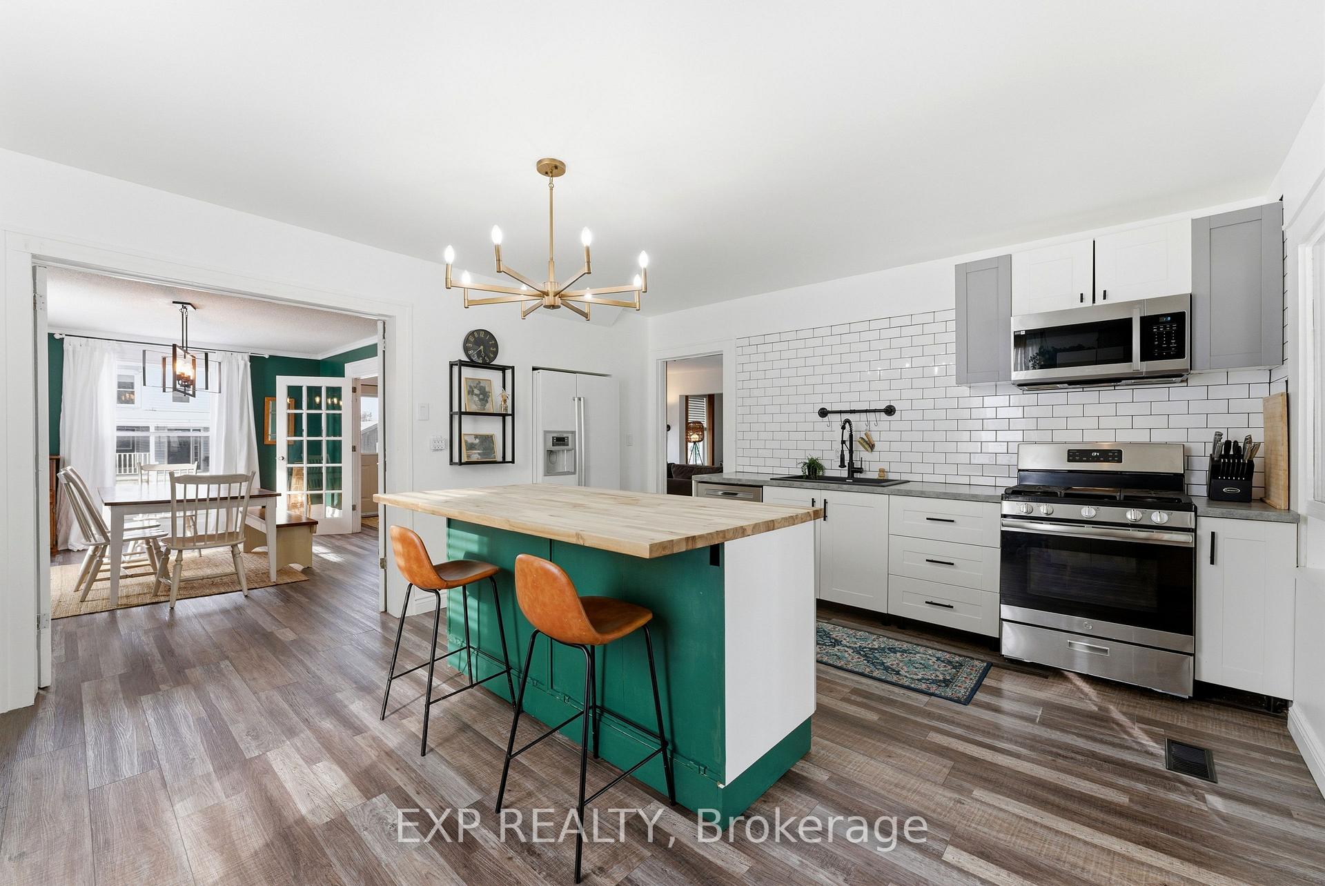 Photo 16 of 459 County Road 19, Prince Edward County, Ameliasburg Ward — HOMEH