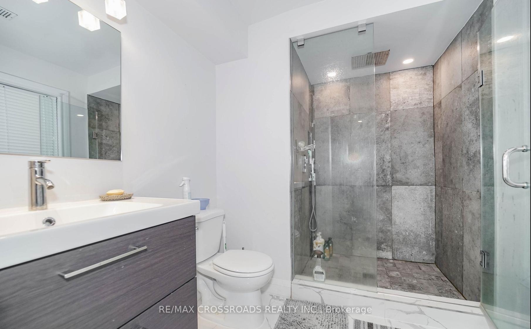 Photo 28 of 1383 Langley Circle, Oshawa, Pinecrest — HOMEH
