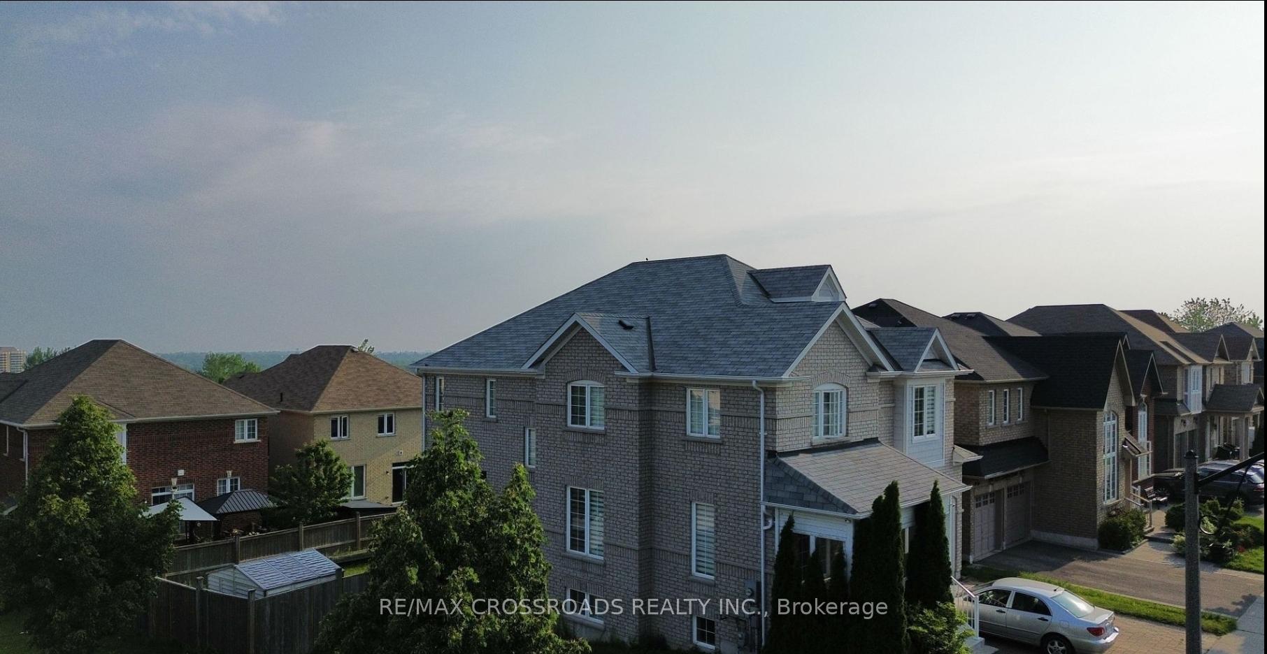 Photo 31 of 1383 Langley Circle, Oshawa, Pinecrest — HOMEH