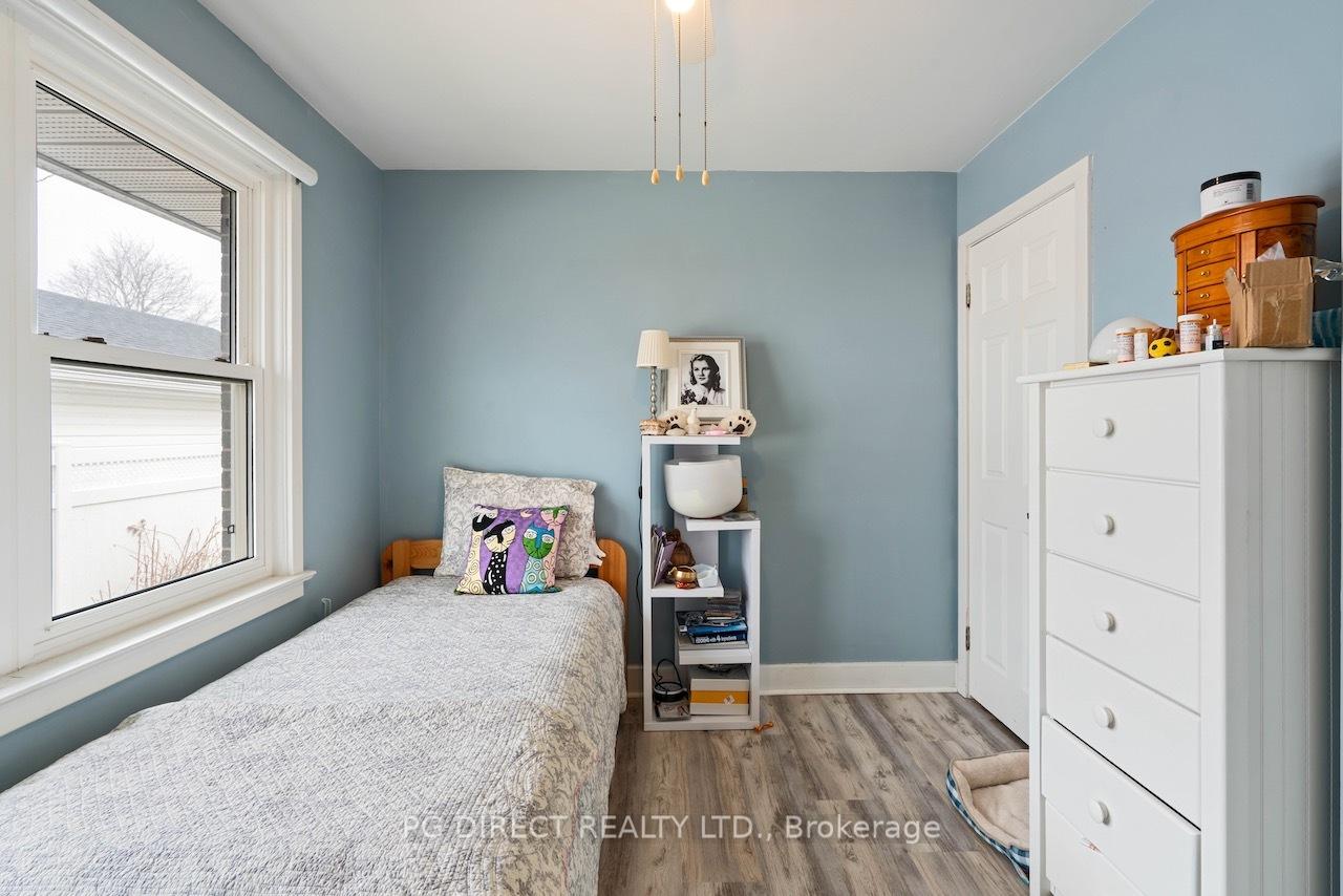 Photo 8 of 406 Wood Street E, Prescott — HOMEH