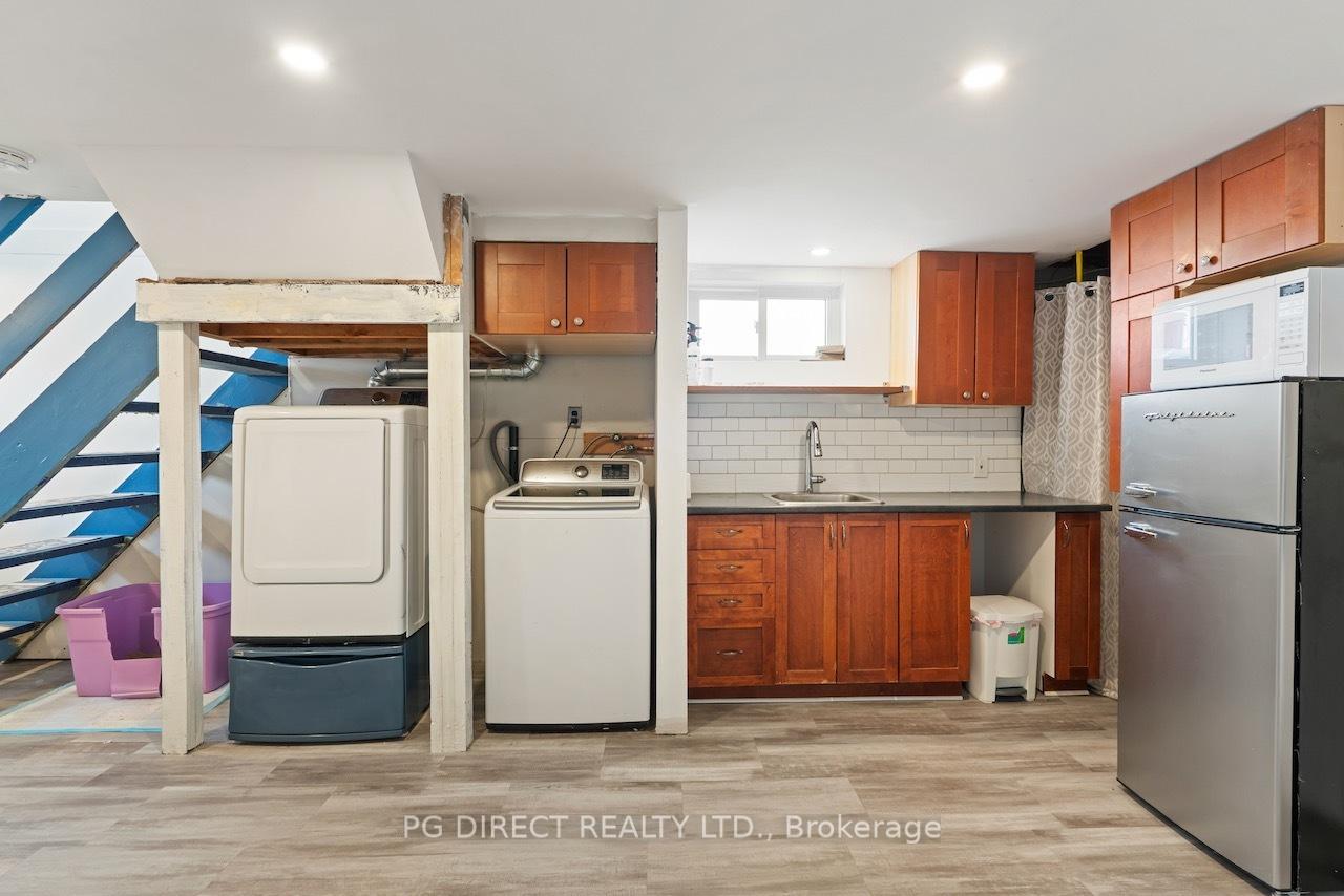 Photo 10 of 406 Wood Street E, Prescott — HOMEH