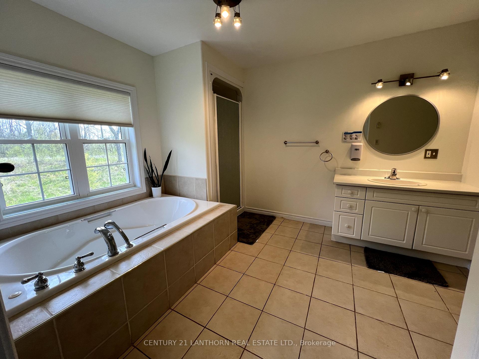 Photo 18 of 422 Partridge Hollow Road, Prince Edward County, Hillier Ward — HOMEH