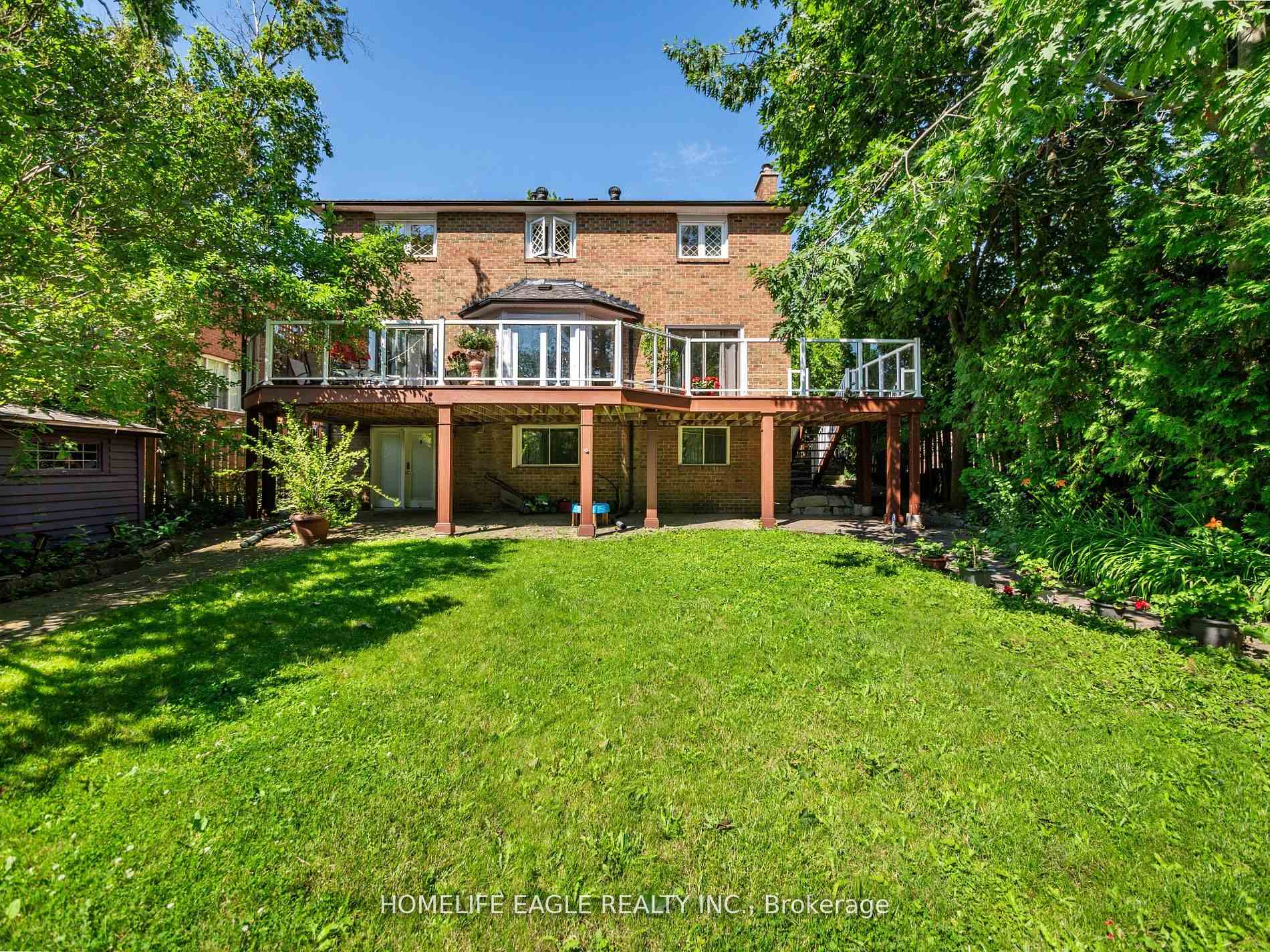 Photo 2 of 755 Pebble Court, Pickering, Amberlea — HOMEH