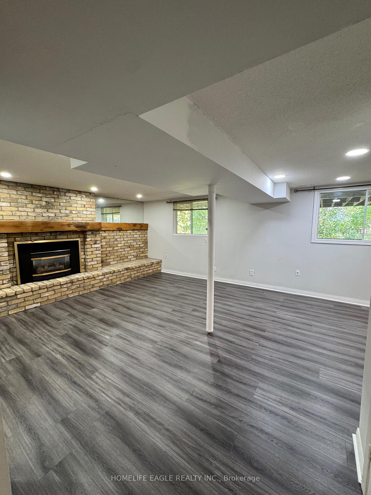 Photo 5 of 755 Pebble Court, Pickering, Amberlea — HOMEH