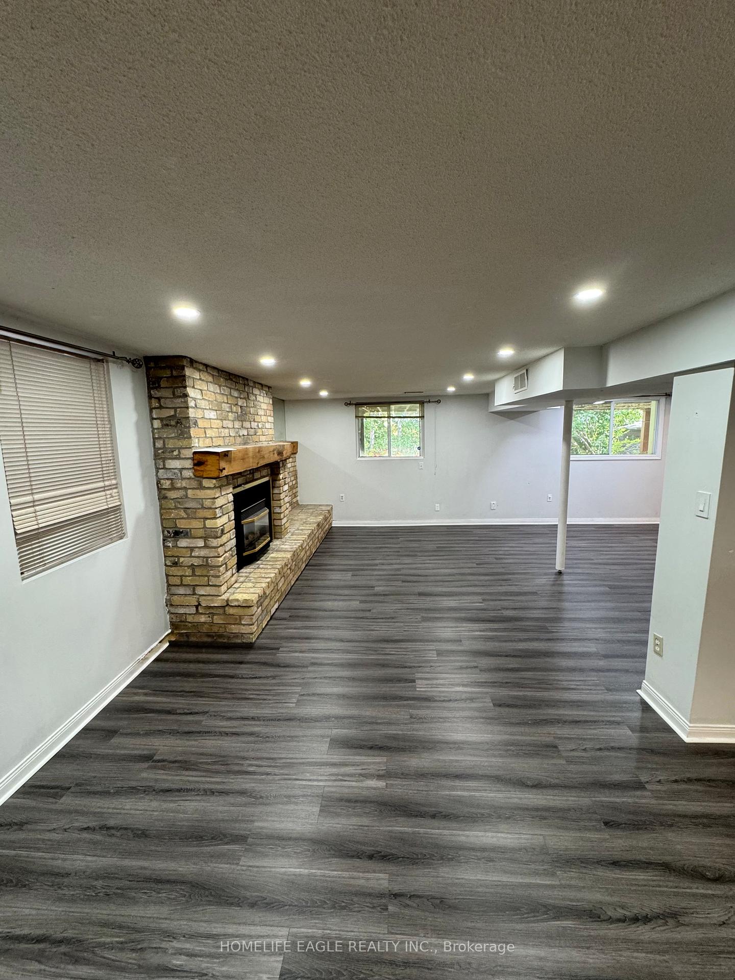 Photo 6 of 755 Pebble Court, Pickering, Amberlea — HOMEH