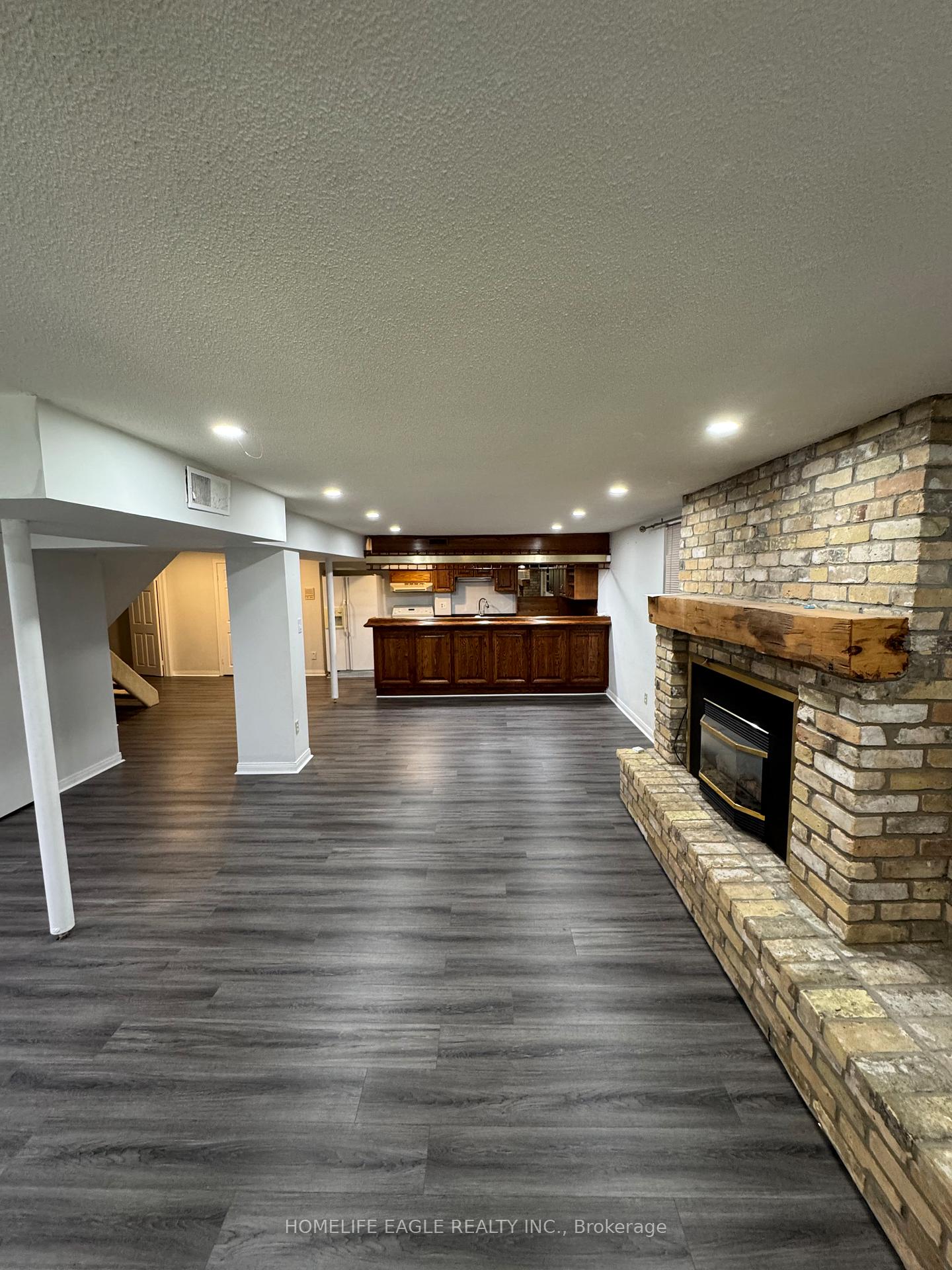 Photo 7 of 755 Pebble Court, Pickering, Amberlea — HOMEH