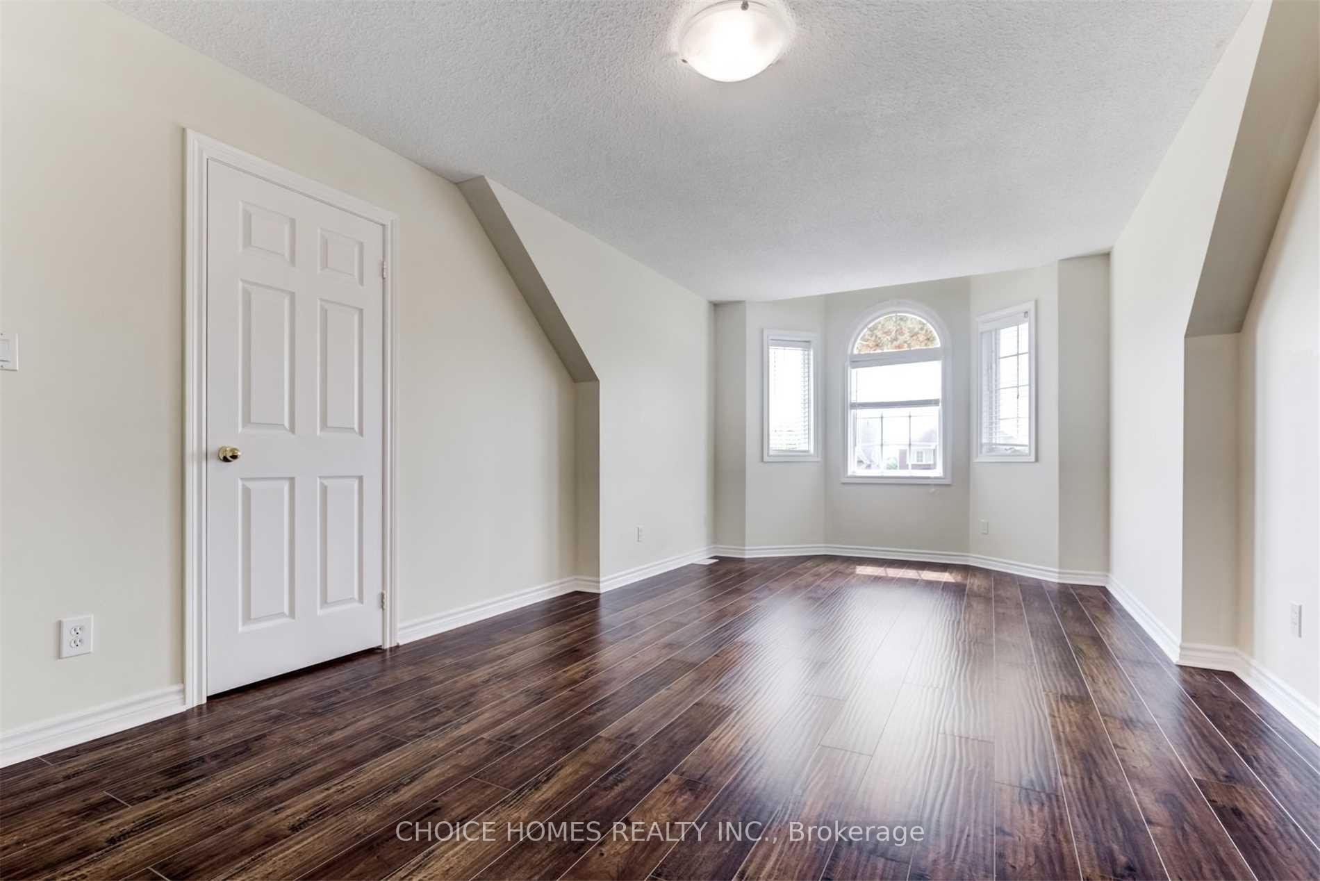 Photo 14 of 522 Britannia Avenue, Oshawa, Kedron — HOMEH
