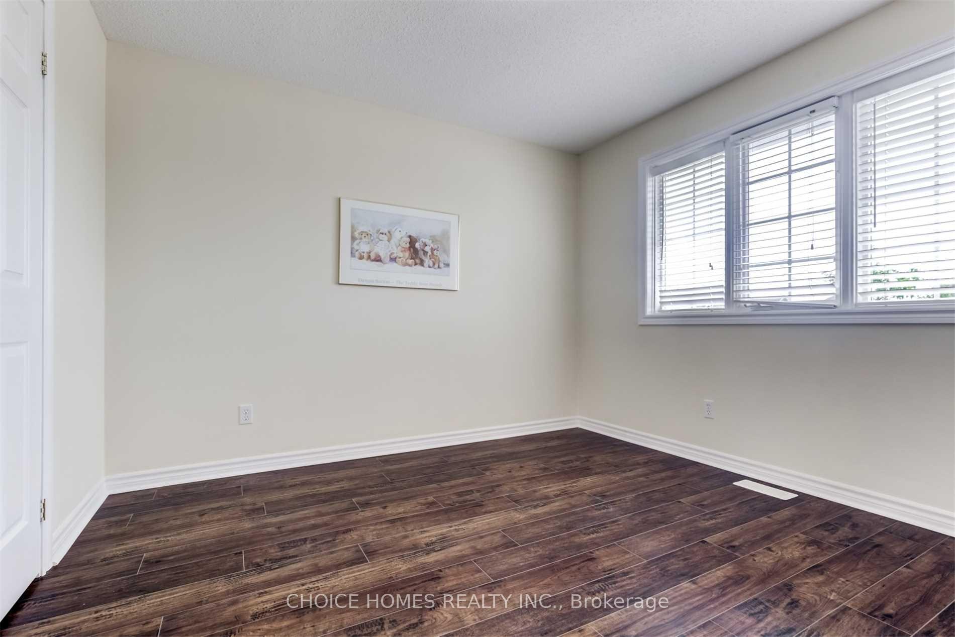 Photo 16 of 522 Britannia Avenue, Oshawa, Kedron — HOMEH