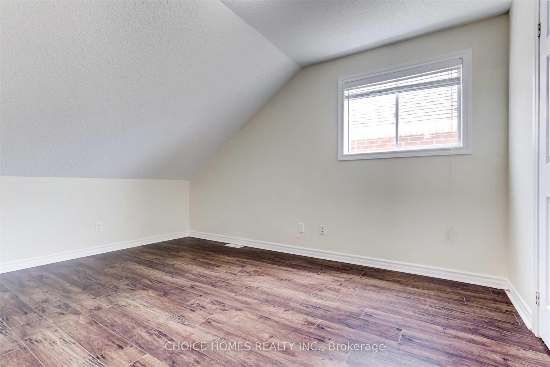 Photo 17 of 522 Britannia Avenue, Oshawa, Kedron — HOMEH