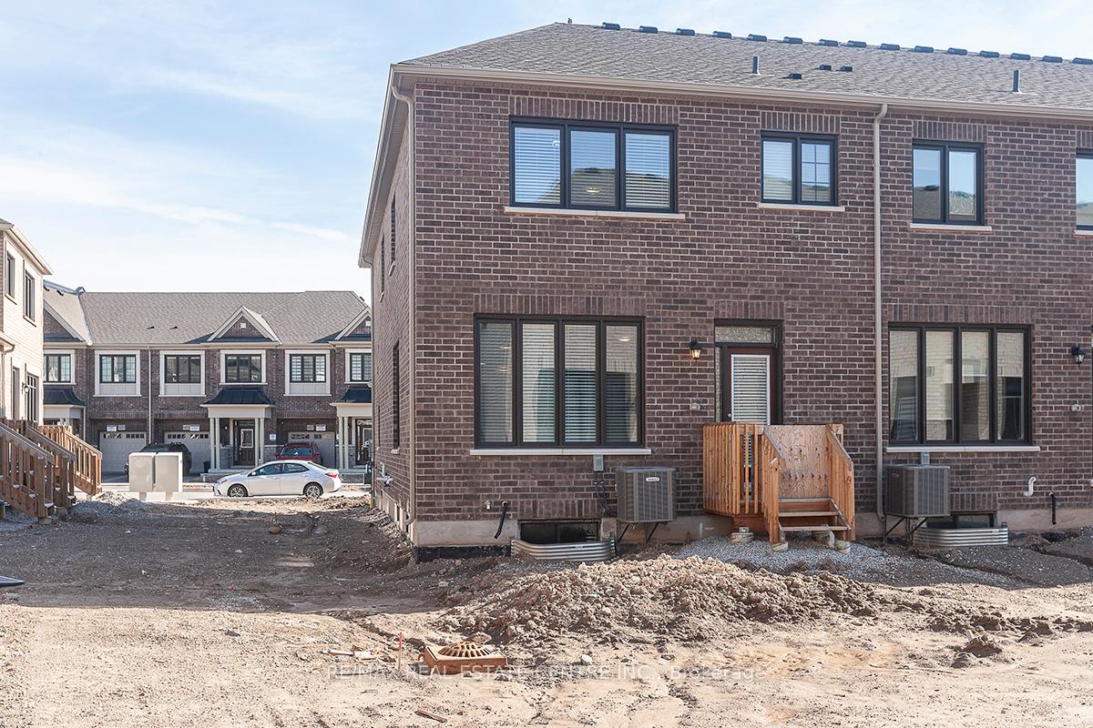 Photo 5 of 1458 Watercress way, Milton, Walker — HOMEH