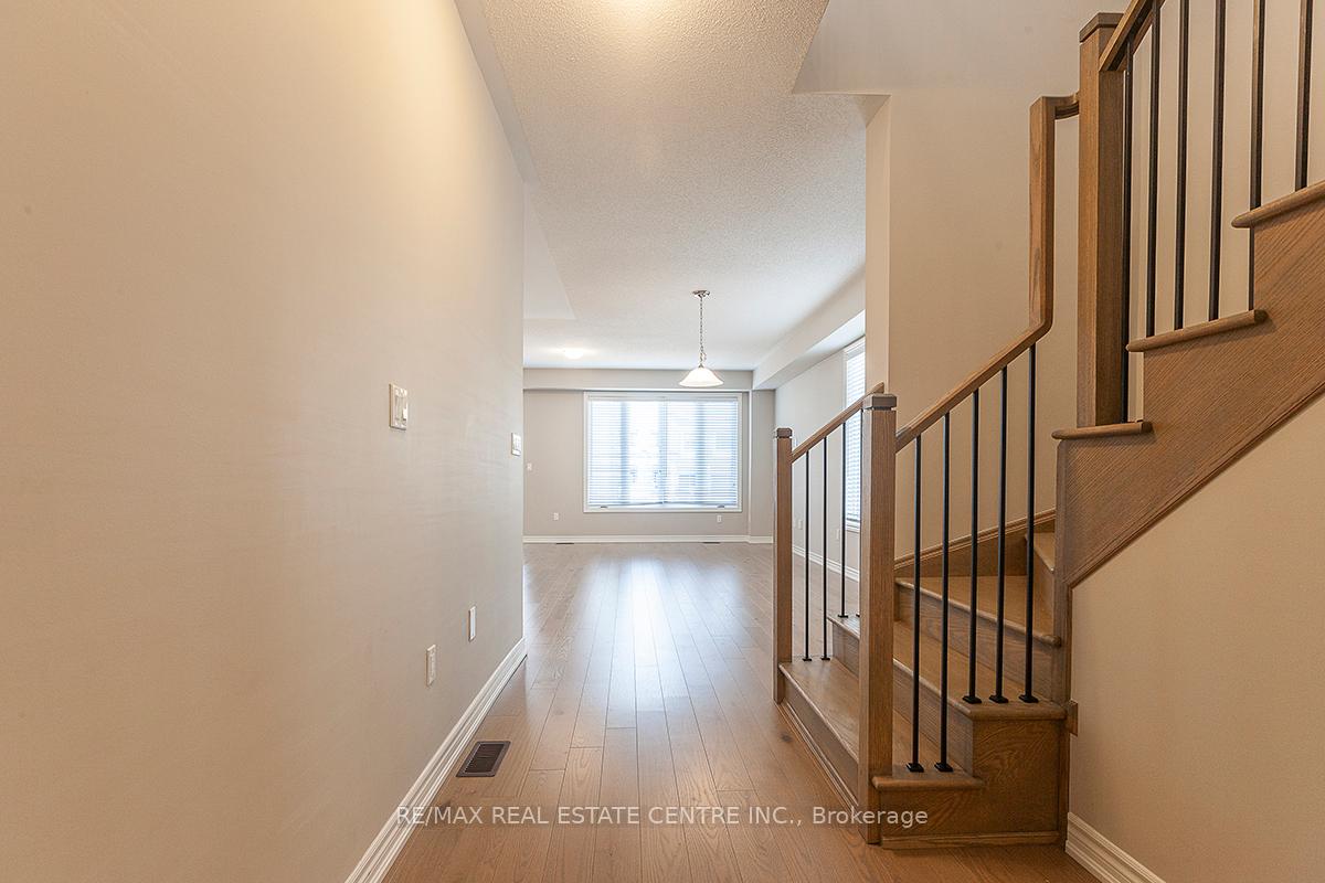 Photo 10 of 1458 Watercress way, Milton, Walker — HOMEH