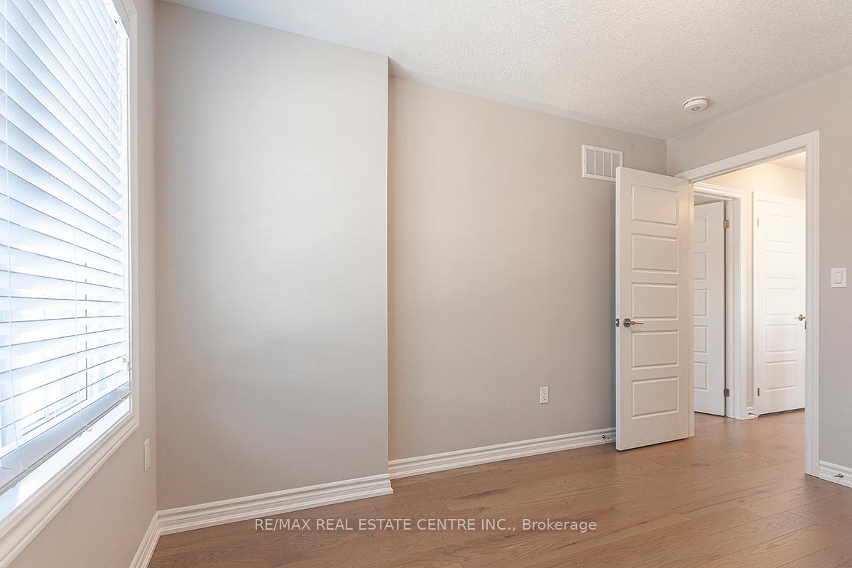 Photo 32 of 1458 Watercress way, Milton, Walker — HOMEH