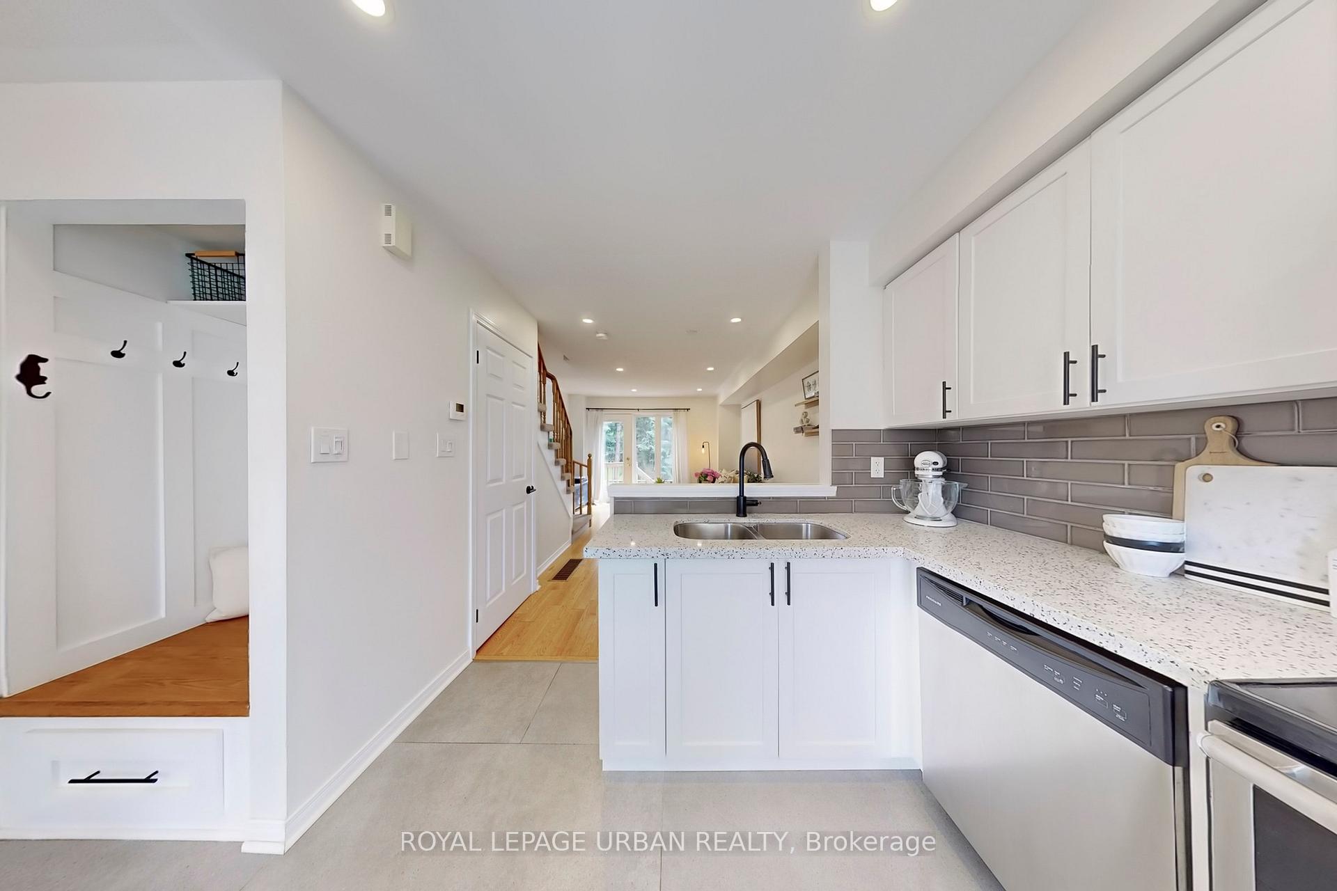 Photo 21 of Unit 111, 1775 Valley Farm Road, Pickering, Town Centre — HOMEH