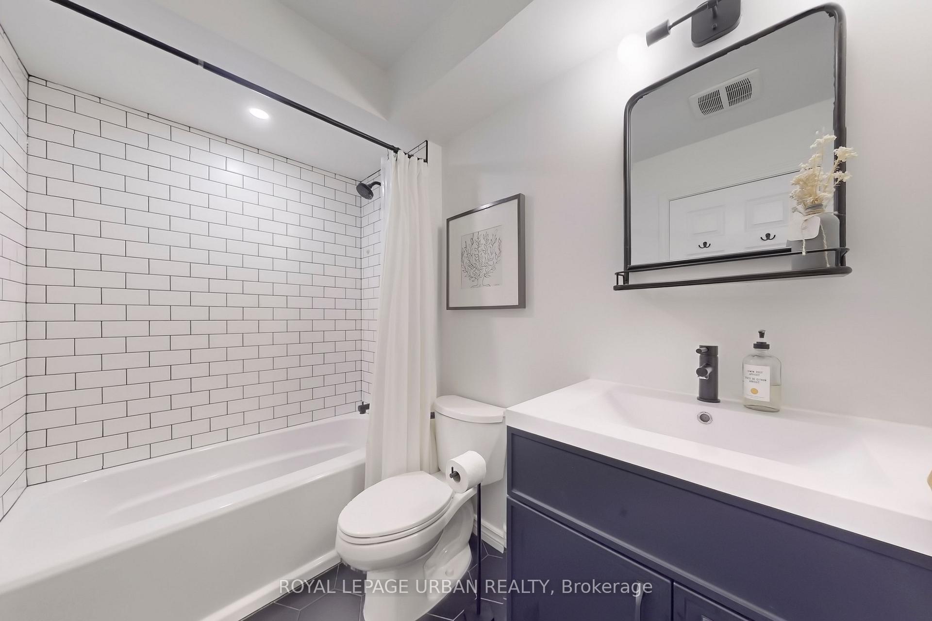 Photo 35 of Unit 111, 1775 Valley Farm Road, Pickering, Town Centre — HOMEH