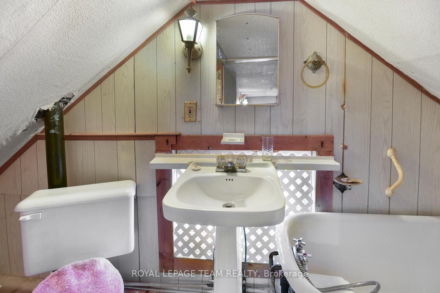 Photo 17 of 788 Florence Street N, Prescott — HOMEH
