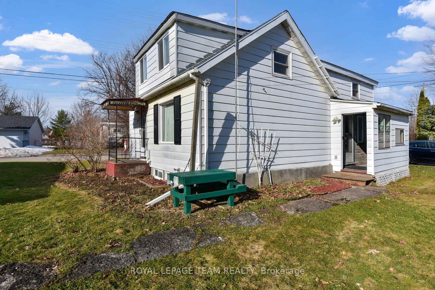 Photo 19 of 788 Florence Street N, Prescott — HOMEH