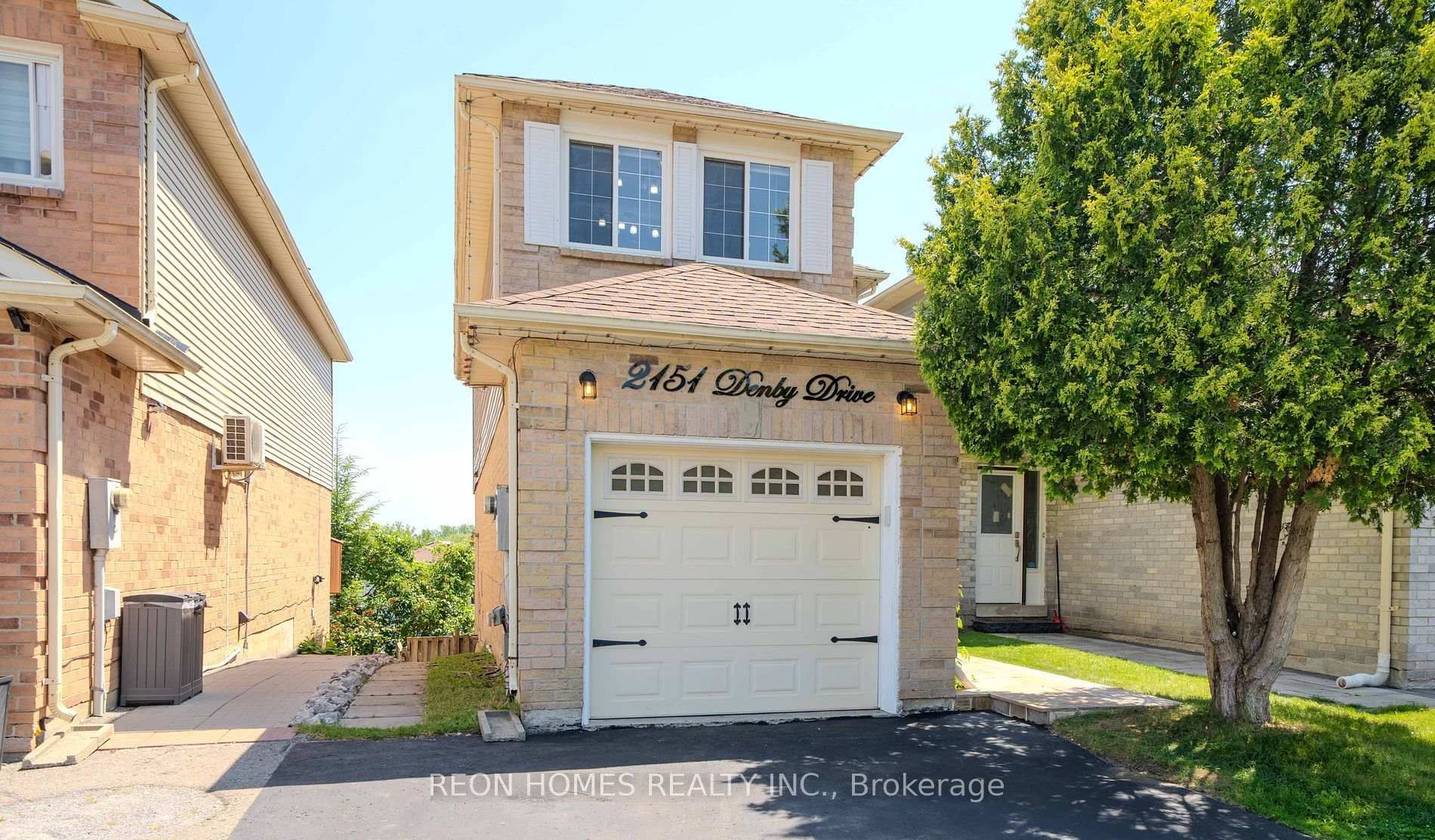 Photo 1 of Unit (Bsmt), 2151 Denby Drive, Pickering, Brock Ridge — HOMEH
