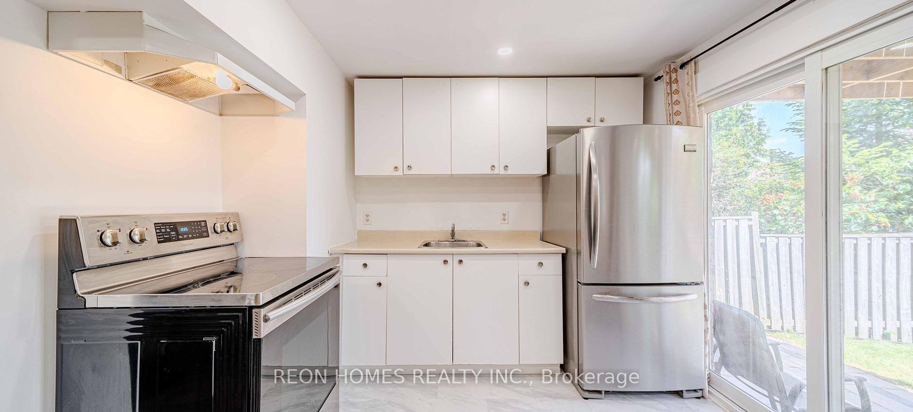 Photo 6 of Unit (Bsmt), 2151 Denby Drive, Pickering, Brock Ridge — HOMEH