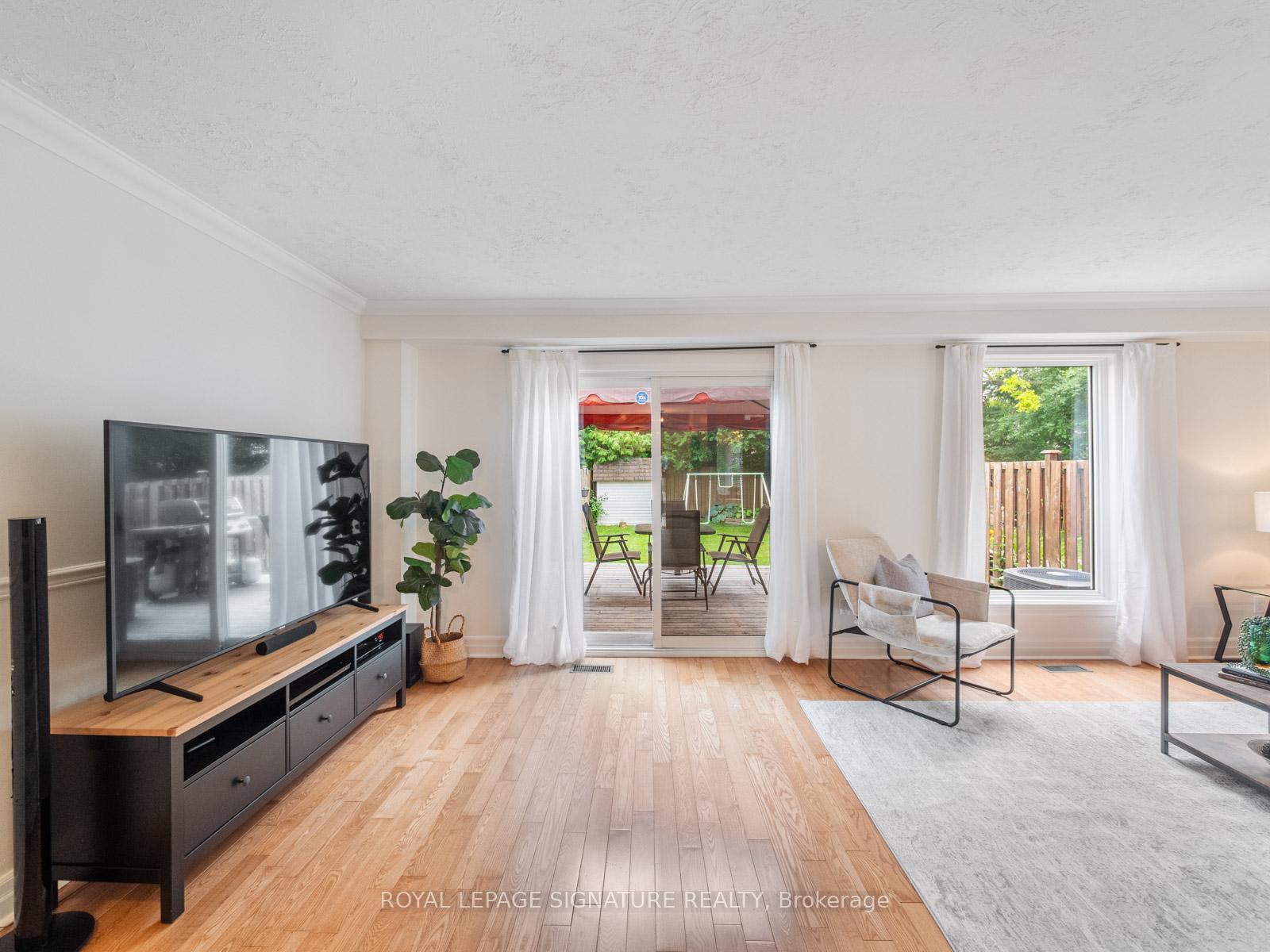 Photo 7 of 1343 Brands Court, Pickering, Liverpool — HOMEH