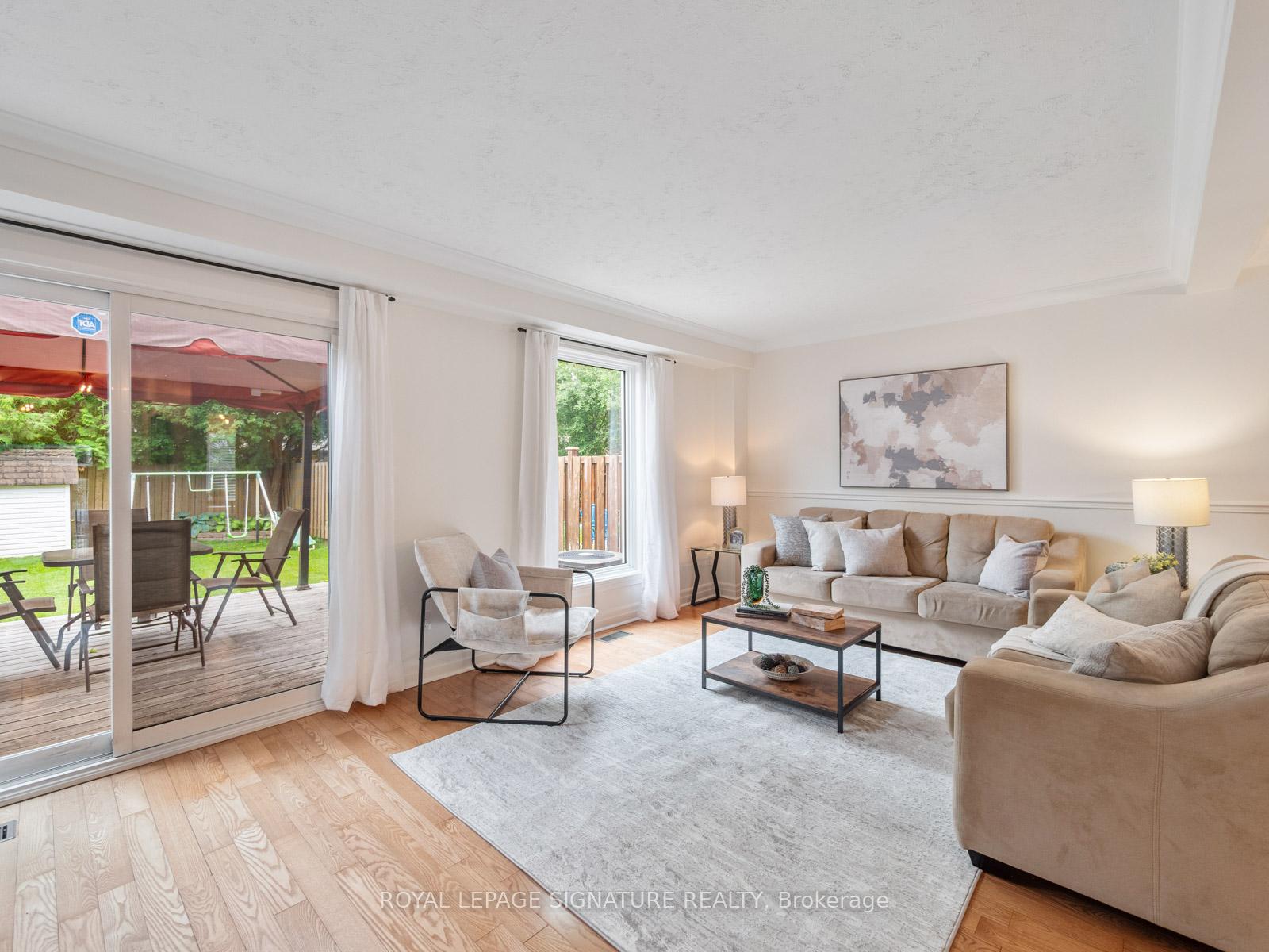 Photo 8 of 1343 Brands Court, Pickering, Liverpool — HOMEH