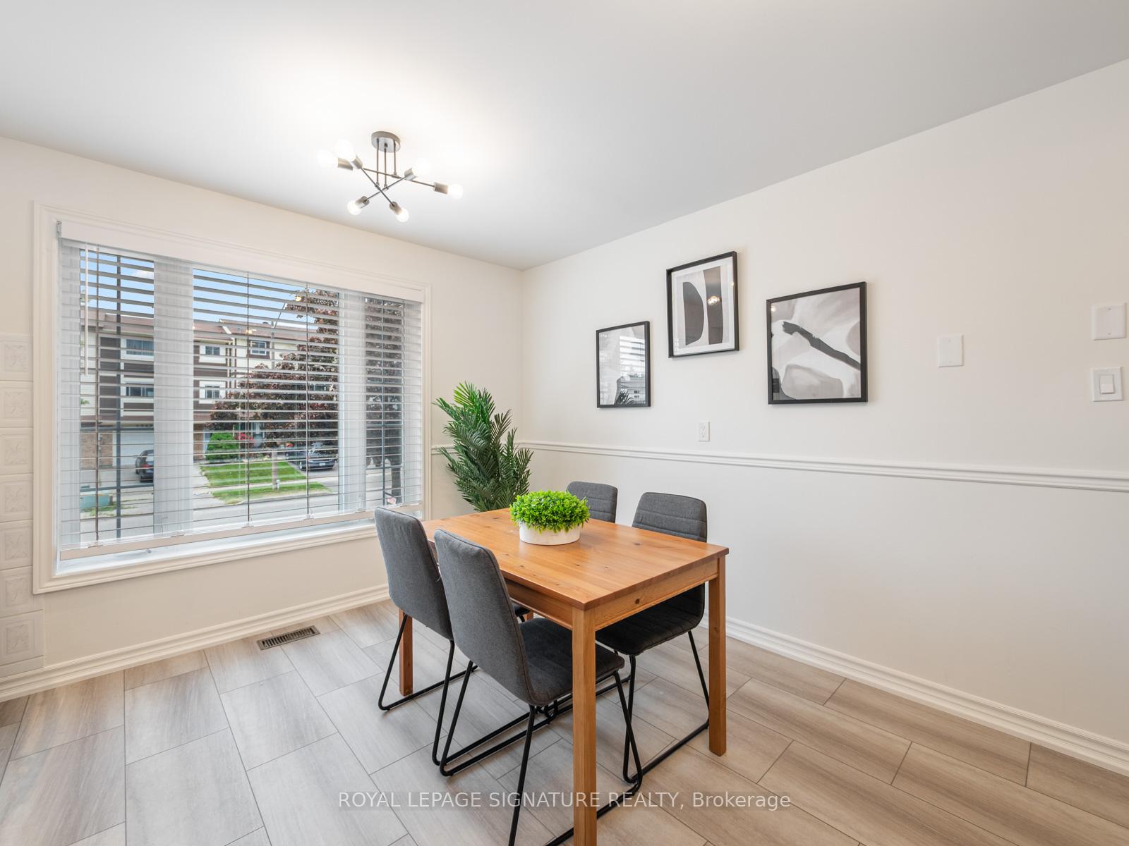 Photo 24 of 1343 Brands Court, Pickering, Liverpool — HOMEH