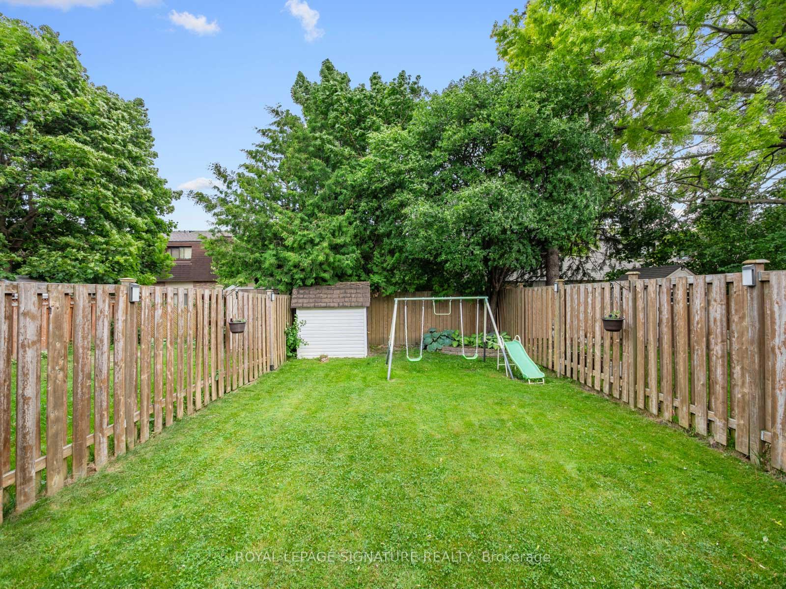 Photo 44 of 1343 Brands Court, Pickering, Liverpool — HOMEH