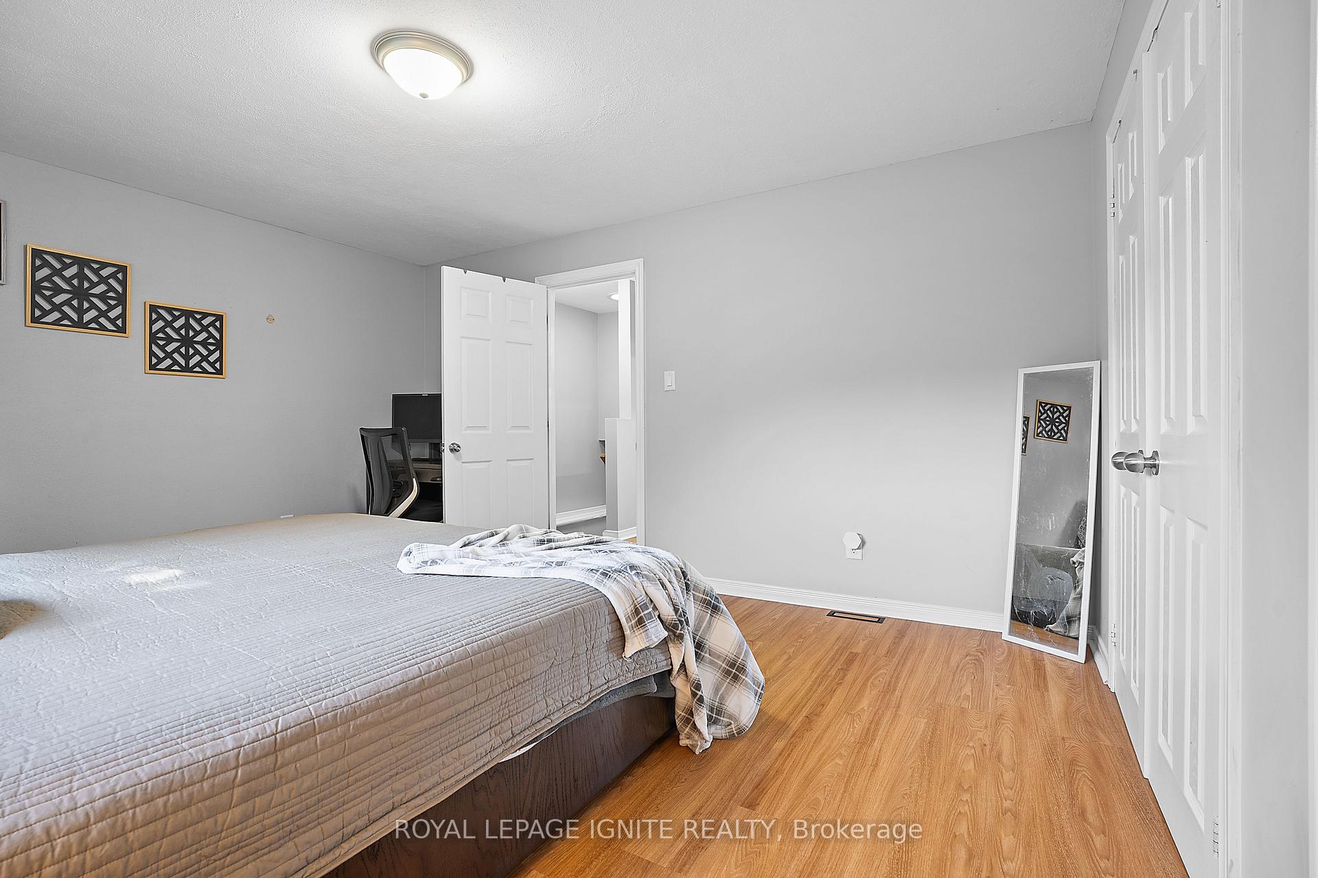 Photo 18 of 222 Barkley Crescent, Oshawa, Vanier — HOMEH
