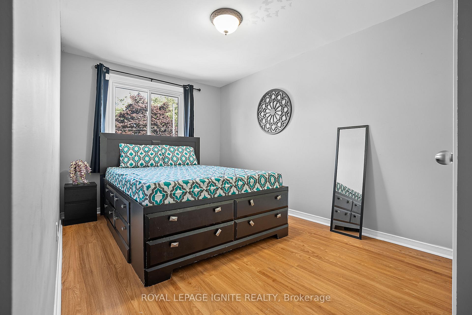 Photo 20 of 222 Barkley Crescent, Oshawa, Vanier — HOMEH
